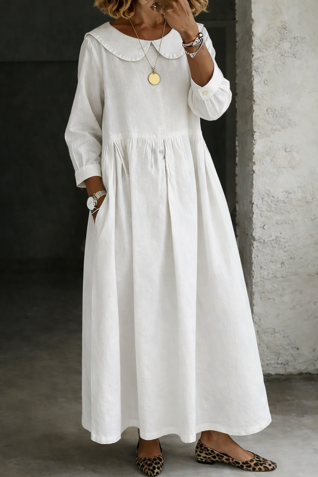 Clara | Robe en denim col Claudine