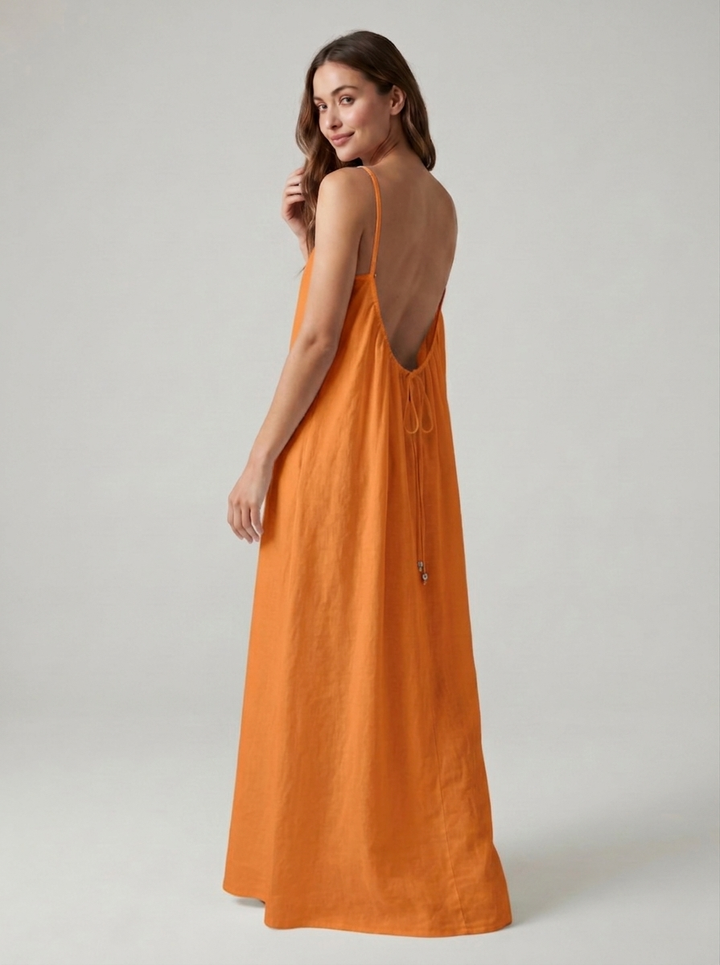 Nicole - Robe dos nu