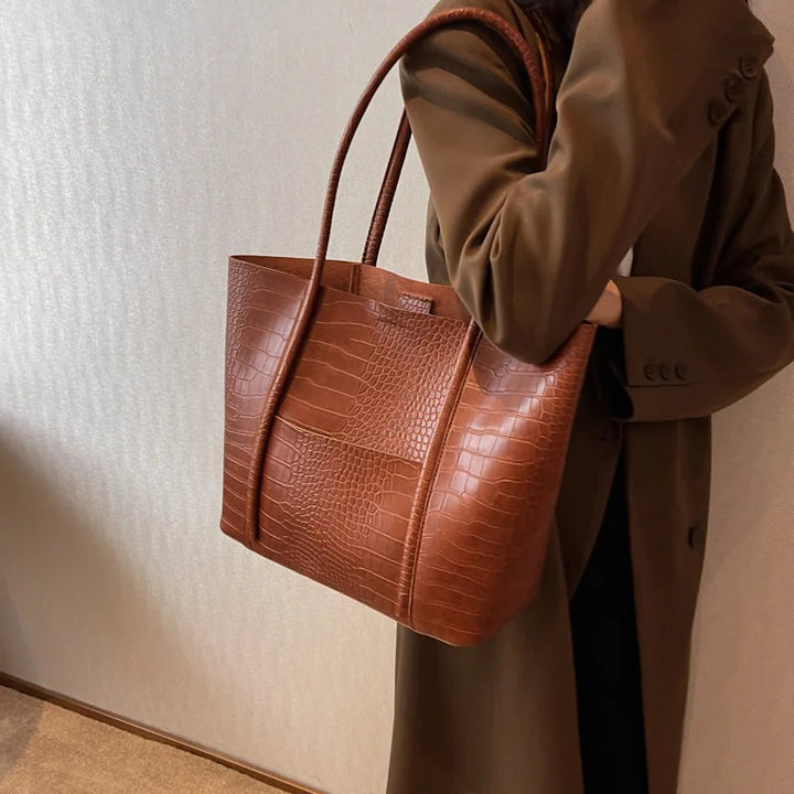 Christina™ | Sac à épaule raffiné